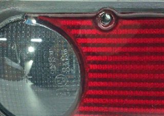 Nissan 366088 265500x001 piloto trasero terrano ii