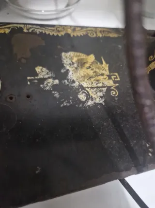 Máquina de coser antigua marca Singer