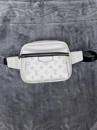 Riñonera Louis Vuitton Blanca Monogram