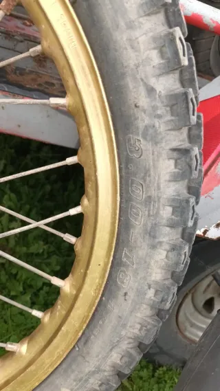 Llantas Doradas Akront 21 y 18 horquilla