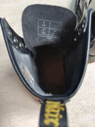 Botas Dr. Martens Charol Talla 37