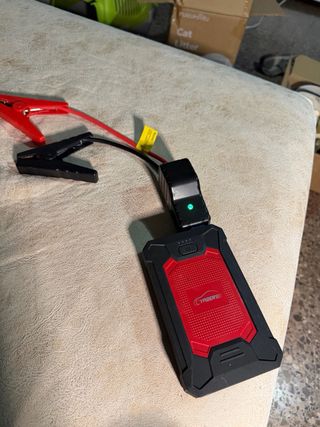 Arrancador de Batería CYABER