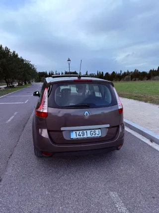Renault Grand Scenic 2009