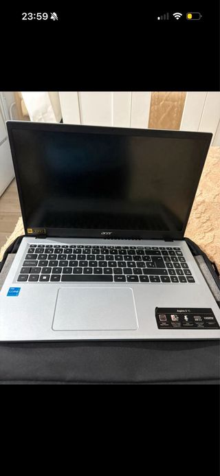 Acer Aspire 315 Portátil