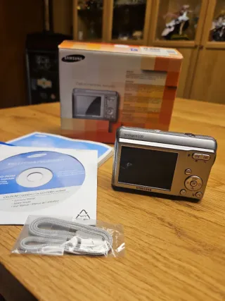Samsung ES17 fotocamera digitale  Non funzionante.