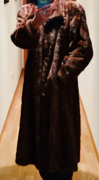 Abrigo largo marrón mujer