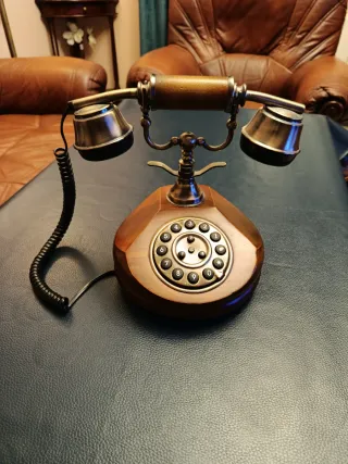 Teléfono Antiguo Madera y Bronce