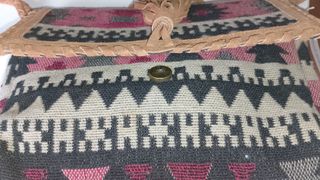 Bolso de mujer con diseño etnico
