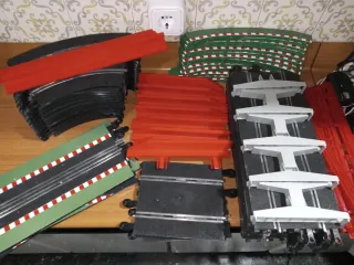 Lote de 31 pistas Scalextric