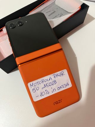 Motorola Razr 50 256GB Orange/Black
