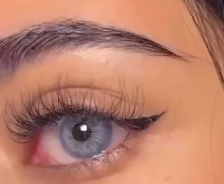 Lentillas de colores azules
