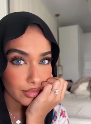 Lentillas de colores azules