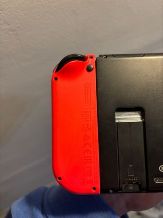 Nintendo Switch Azul/Rojo + Accesorios