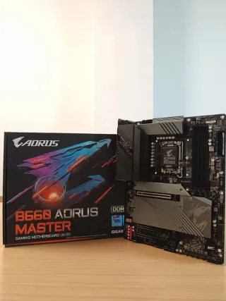 AORUS B660 Master Gaming Placa Base