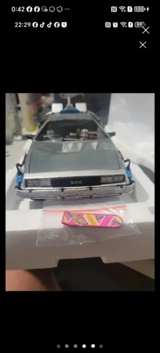 Maqueta Hot Wheels 1:18 Regreso al Futuro