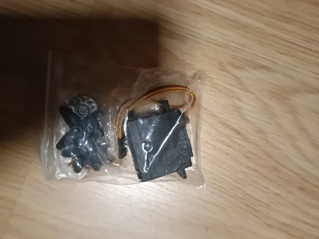 Servo RC 25T 17g Alta Precisione