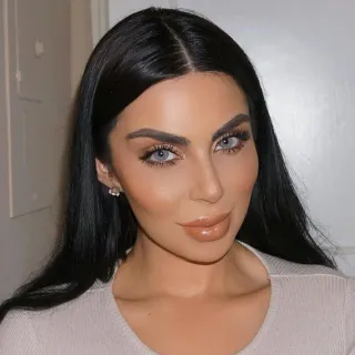 Lentillas de colores gris azulado