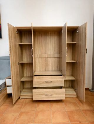 Armario 4 Puertas con Espejo