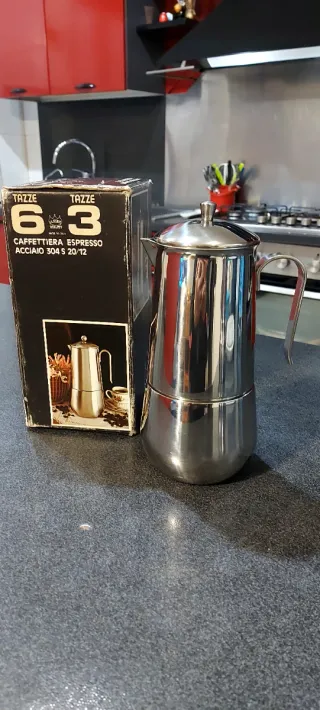 Caffettiera La Regina 6 tazze - Nuova