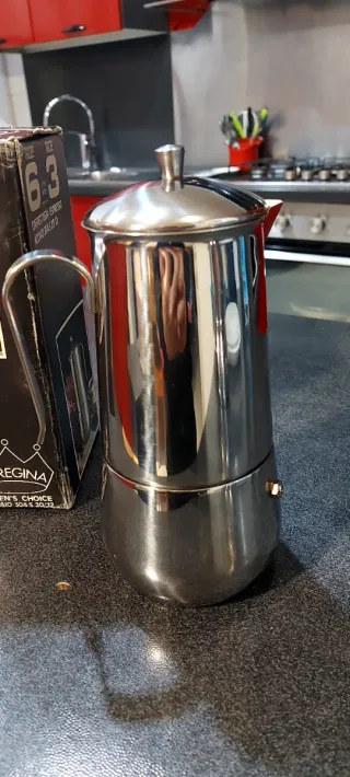 Caffettiera La Regina 6 tazze - Nuova