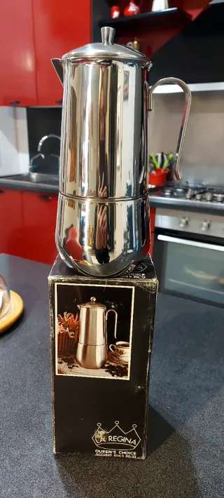 Caffettiera La Regina 6 tazze - Nuova