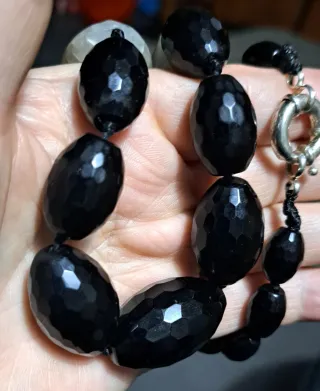 Splendida collana grande in onice e agata calcedon