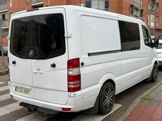 Mercedes-Benz Sprinter 2012
