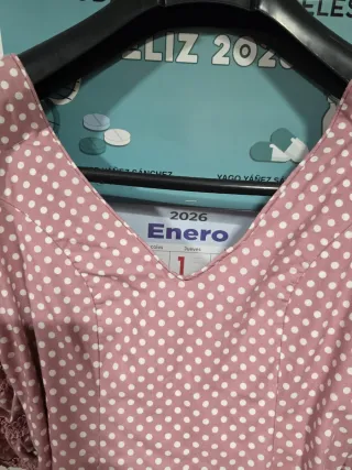 Vestido de flamenca rosa con lunares