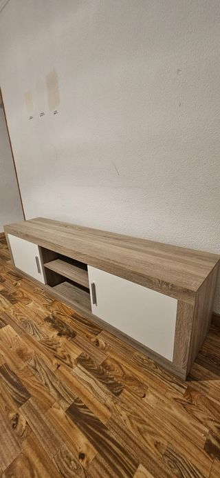 URGE - Mueble TV madera y blanco