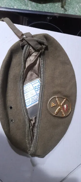 Boina militar Ejército  artilleria Talla 59