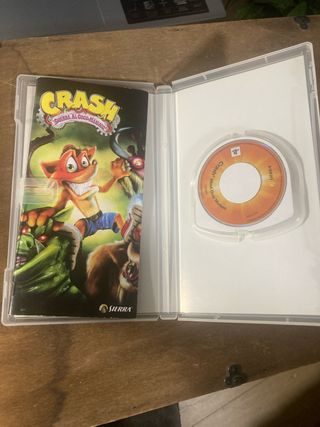 PSP Crash Guerra al Coco Maniaco