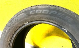 NEUMATICOS COOPER. 235/55 R17 99W