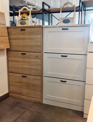 Zapatero madera y blanco