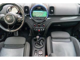 MINI MINI Countryman Cooper D 110 kW (150 CV)