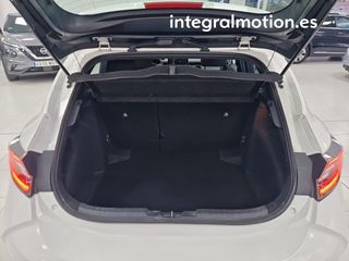 Toyota Corolla 1.8 125H ACTIVE TECH E-CVT