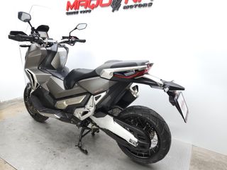 HONDA X-ADV 2018 14354 kms.