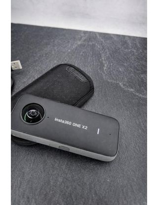 Camara Insta 360 One X2