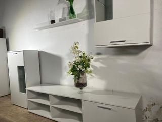 Mueble para TV Airam 230cm – Almacenamiento y Estilo Moderno