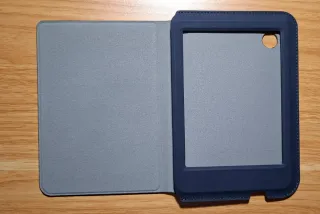 Cover originale ultraleggera per Kobo Clara 2E