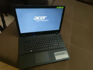 Acer es 15 Portatile 8GB RAM SSD 15.6 led