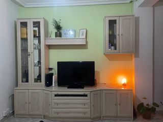 Mueble de salón modular madera y cristal