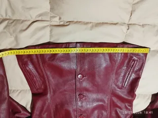 Chaqueta de piel Phantalacca