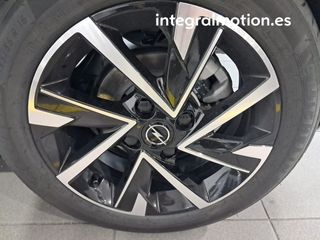 Opel Corsa 1.2T XHLHybrid 81kW GS eDCT