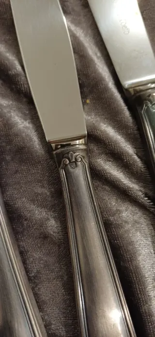 Juego 12 Cuchillos de Mesa metal plateado