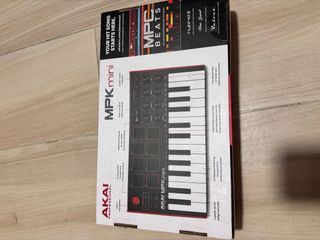 Tastiera MIDI AKAI MPK Mini