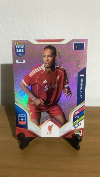 Carta Panini FIFA 365 Van Dijk