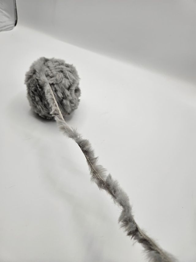 Nuevo:cinta de pelo sintético gris para costura