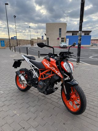 KTM Duke 390