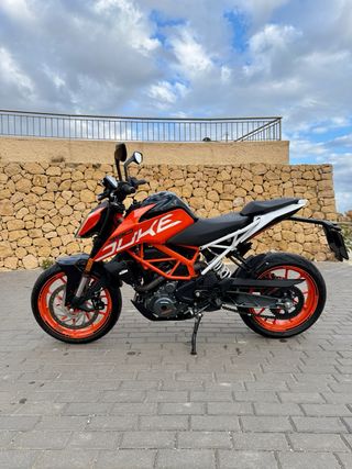 KTM Duke 390