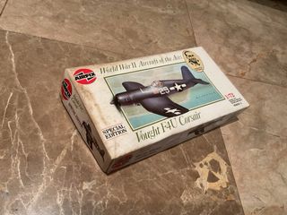 Maqueta Airfix Vought F4U Corsair Edición Especial